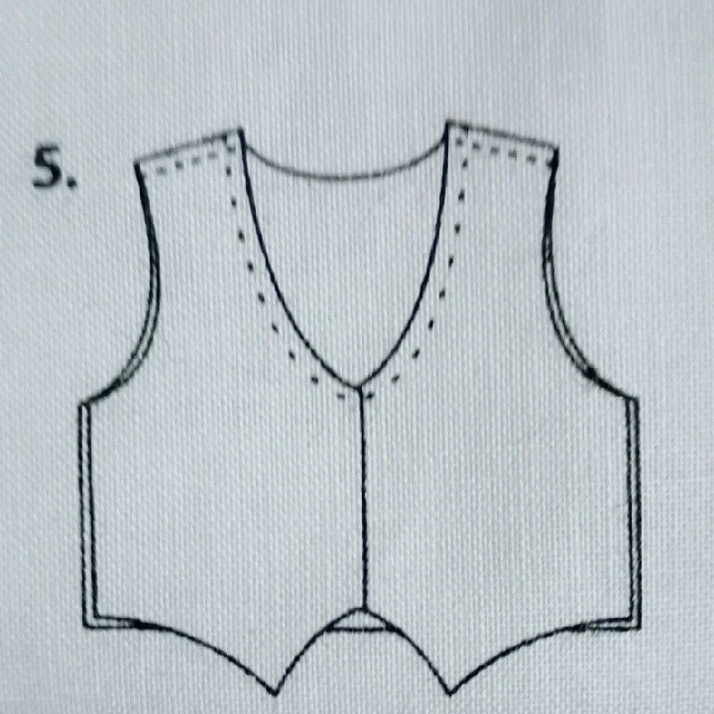 Colorful Patterned Vest Design - Picture 4 of 4